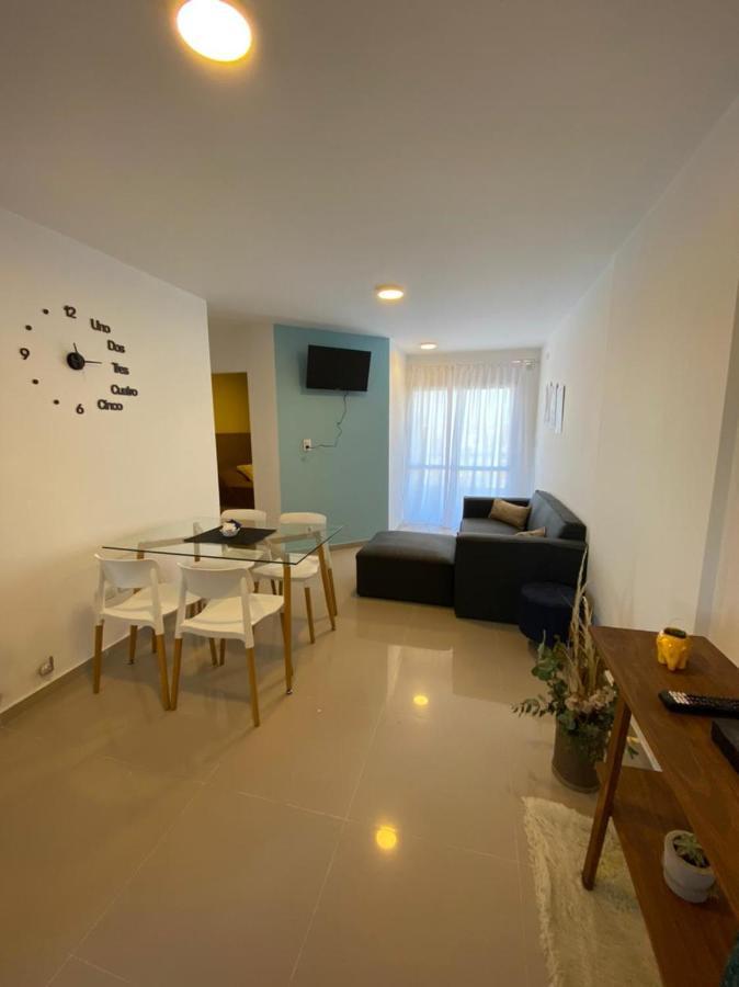 Appartamento Ac Departamentos Cordova Esterno foto